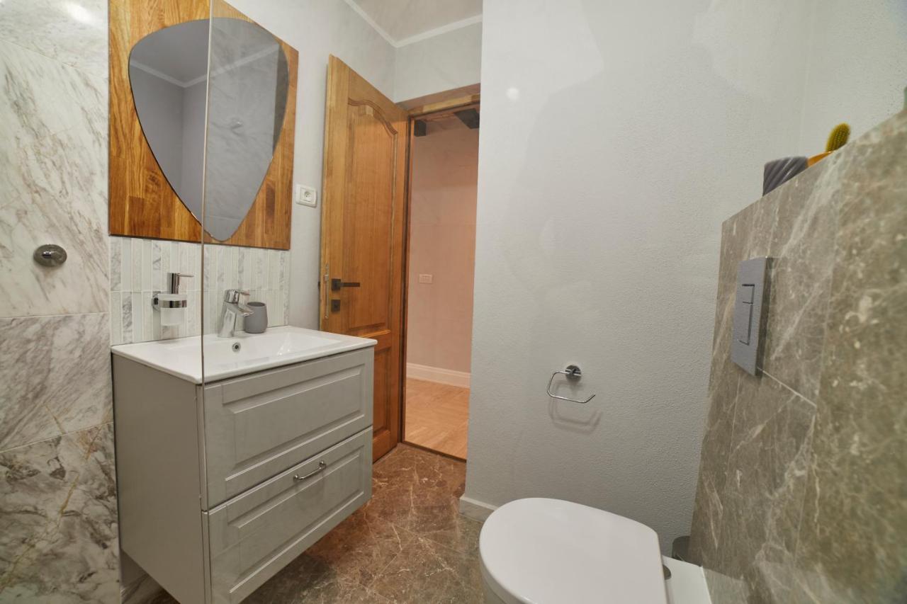 Hotel Casa Piti Braşov Esterno foto