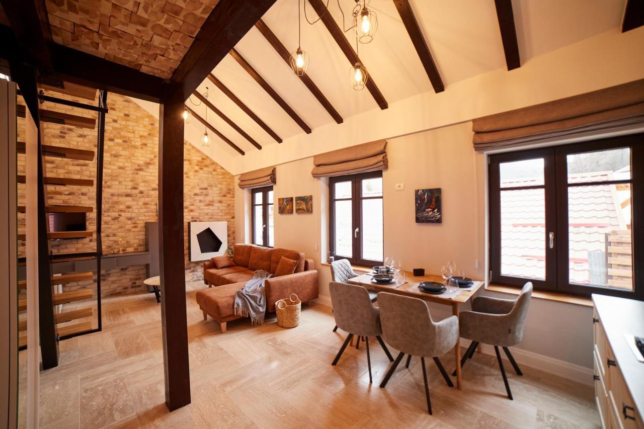 Hotel Casa Piti Braşov Esterno foto