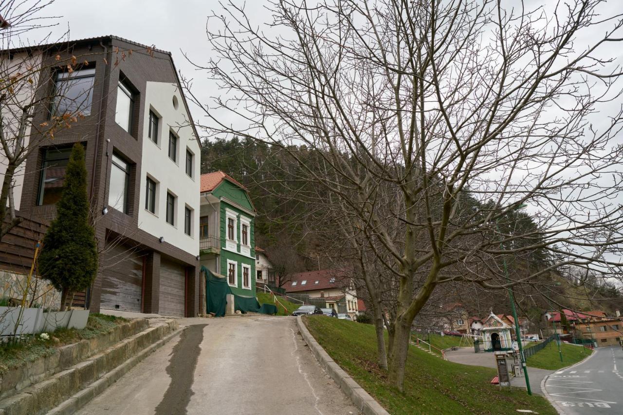 Hotel Casa Piti Braşov Esterno foto