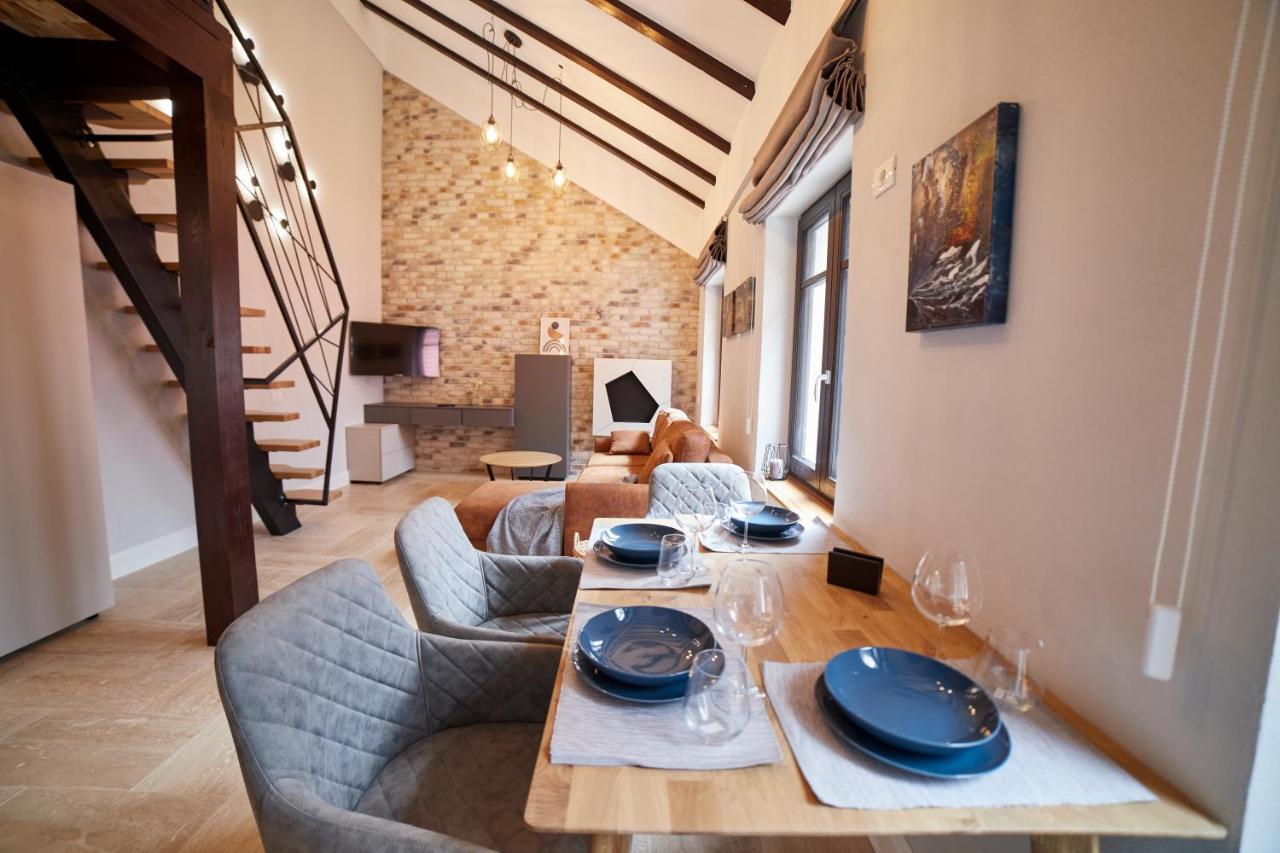 Hotel Casa Piti Braşov Esterno foto