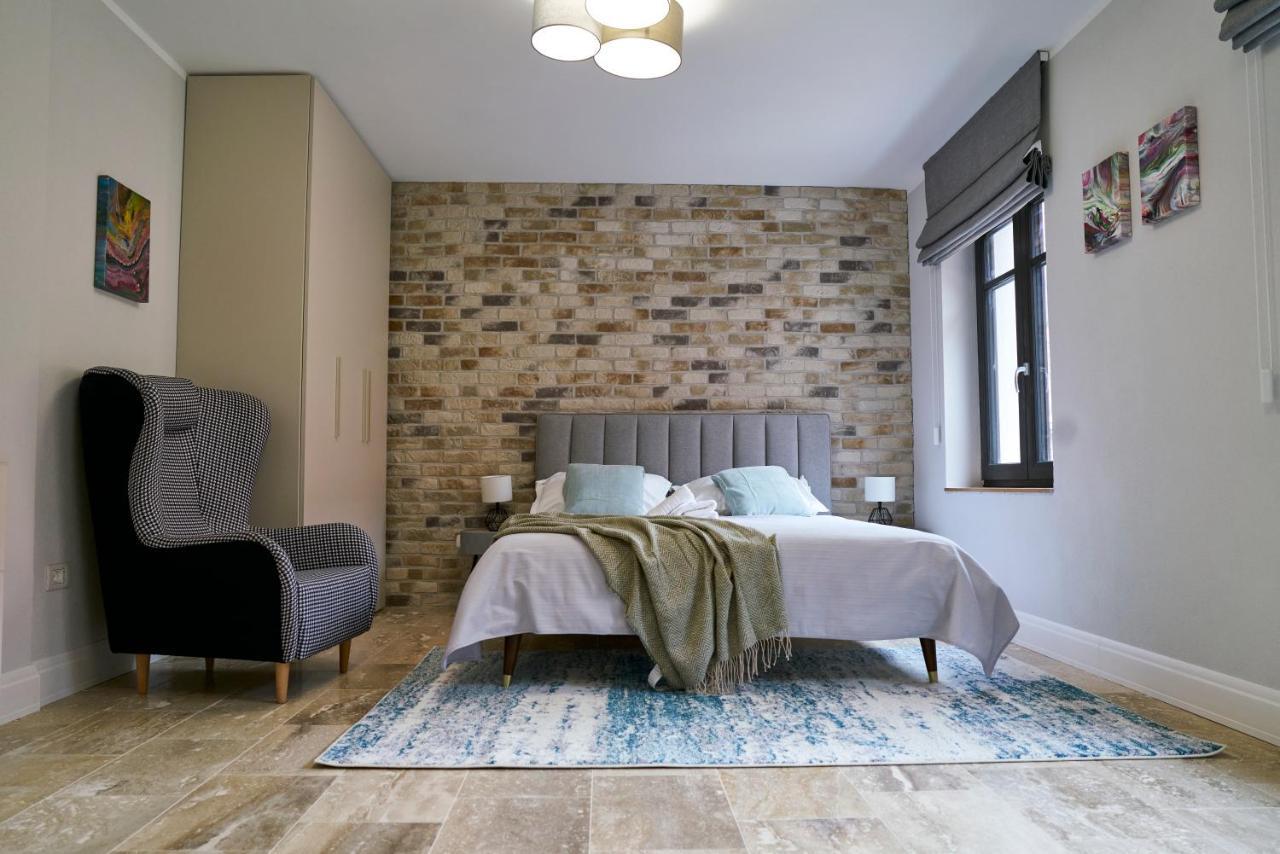 Hotel Casa Piti Braşov Esterno foto